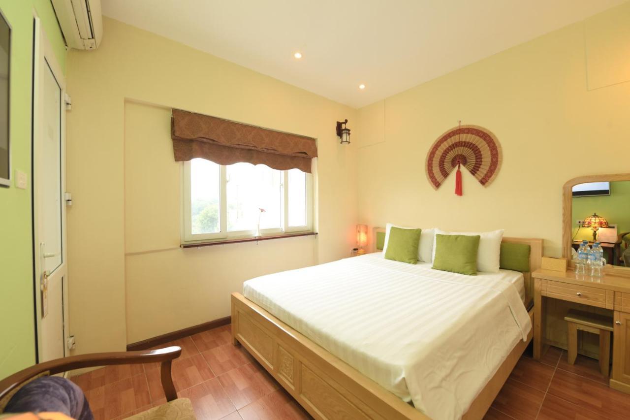 Holiday Lakeview Hotel Hanoi Zewnętrze zdjęcie