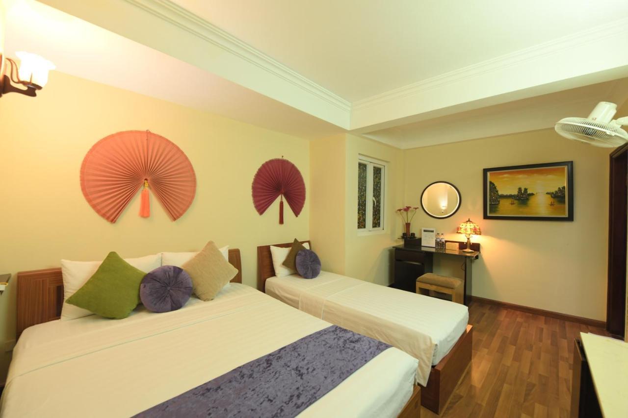 Holiday Lakeview Hotel Hanoi Zewnętrze zdjęcie