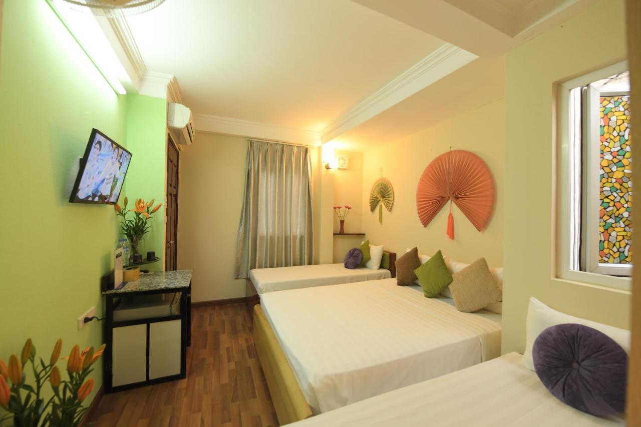 Holiday Lakeview Hotel Hanoi Zewnętrze zdjęcie