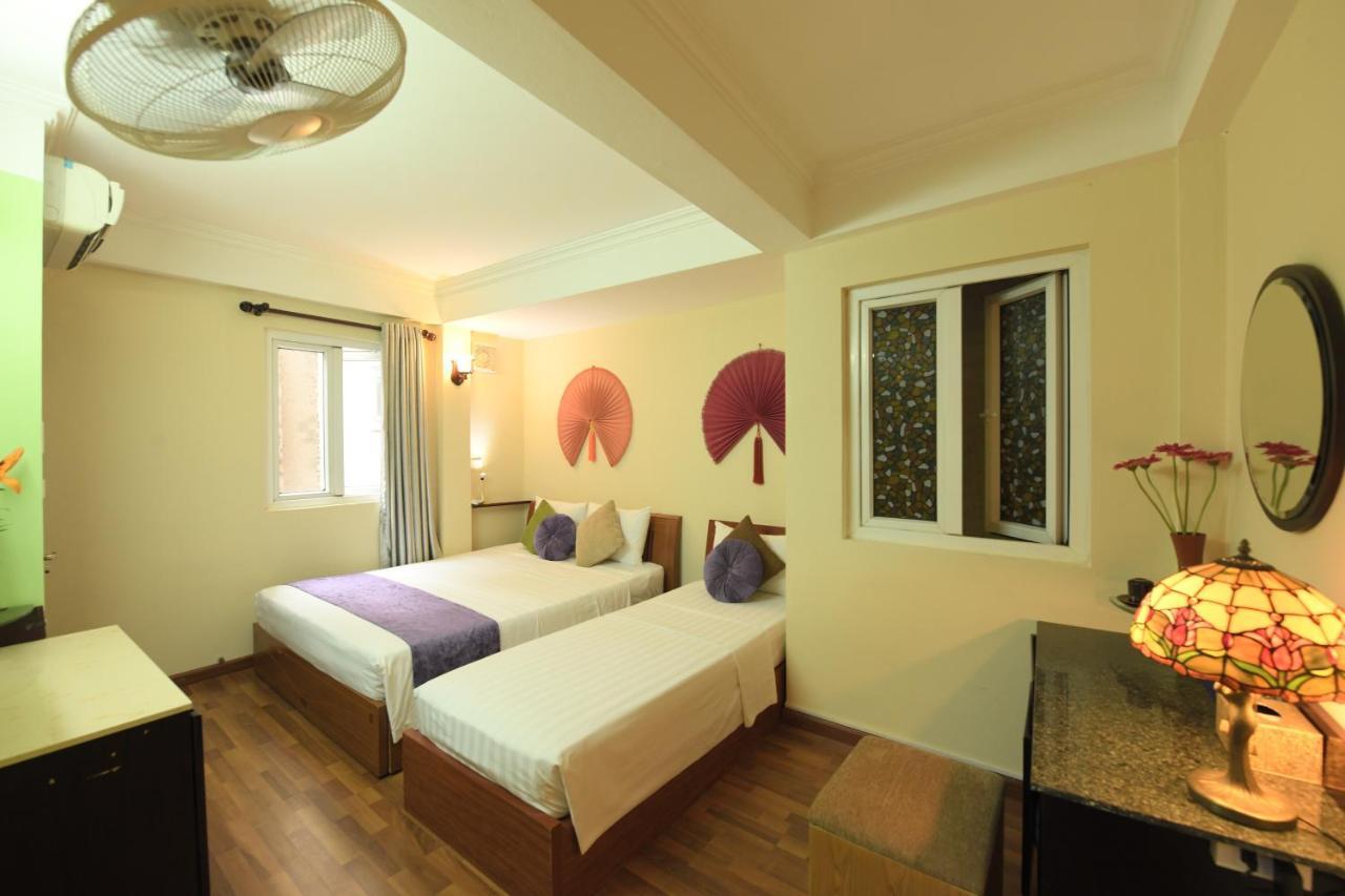 Holiday Lakeview Hotel Hanoi Zewnętrze zdjęcie